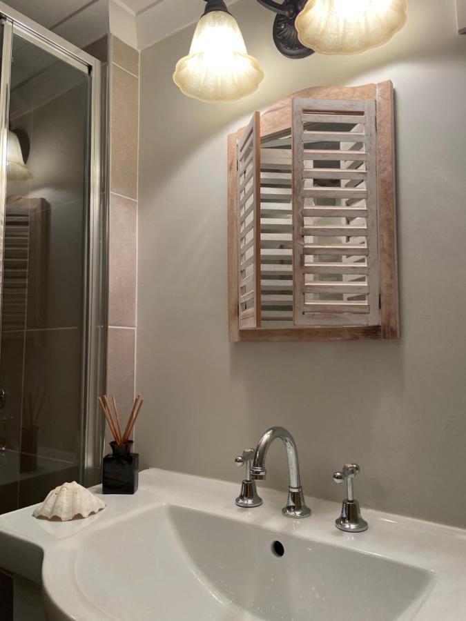 Churchill'S B&B Twin Spa Getaway Studio สวอนซี ภายนอก รูปภาพ